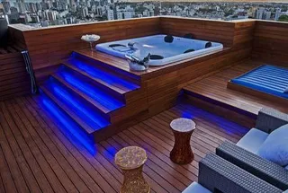 Jacuzzi Deck With Seating