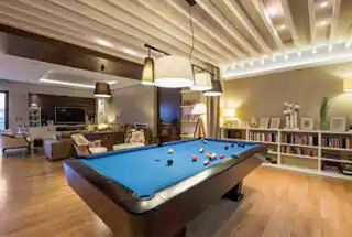 Indoor Sports Club