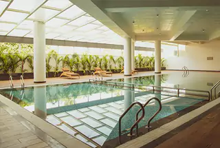 Temperature-controlled Swimming Pool