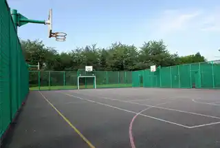 Muli-play Court