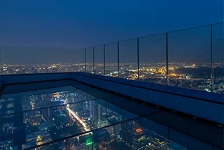 Rooftop Skywalk